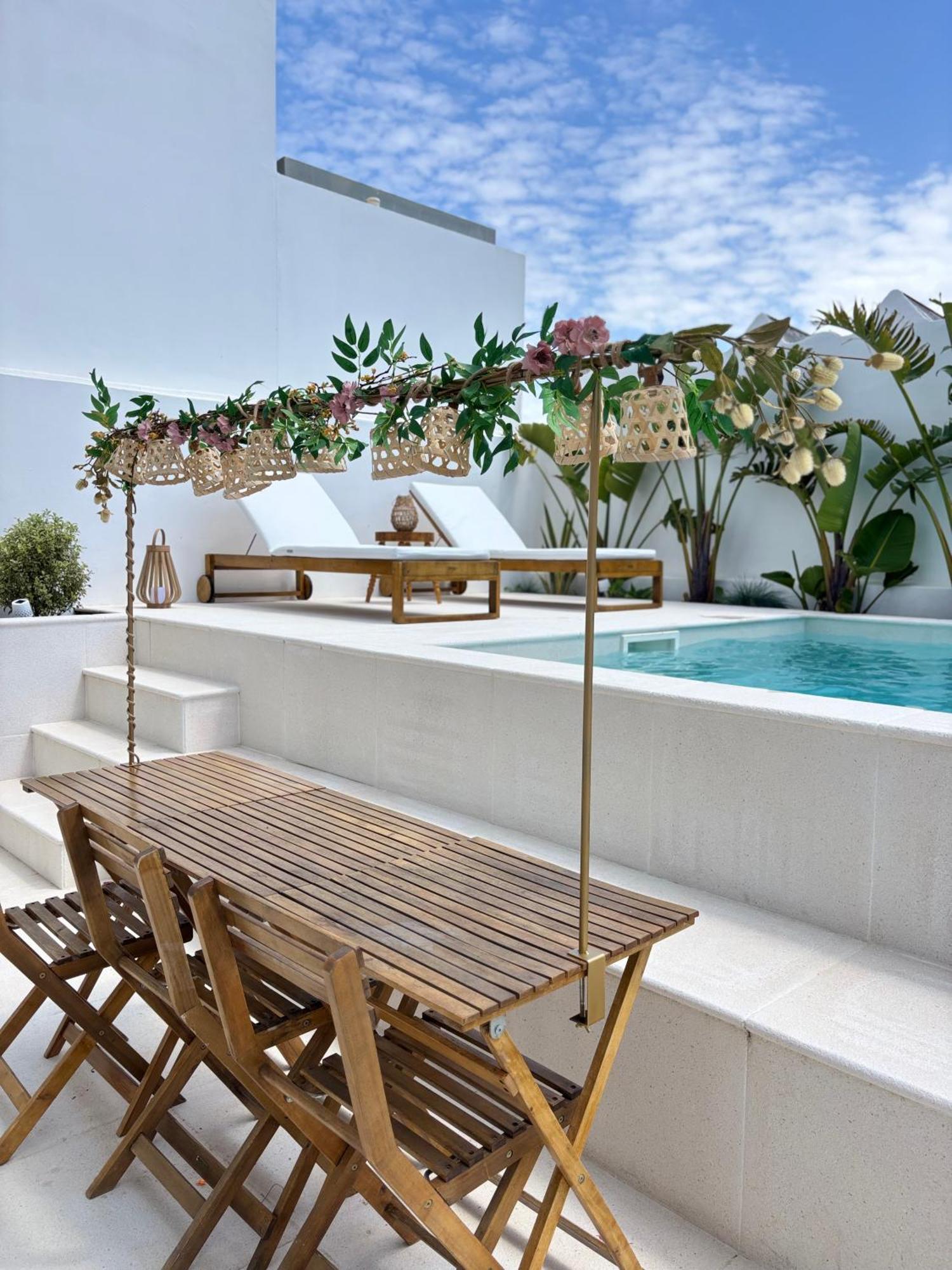 Villa Rafa กอสตานอวา ภายนอก รูปภาพ